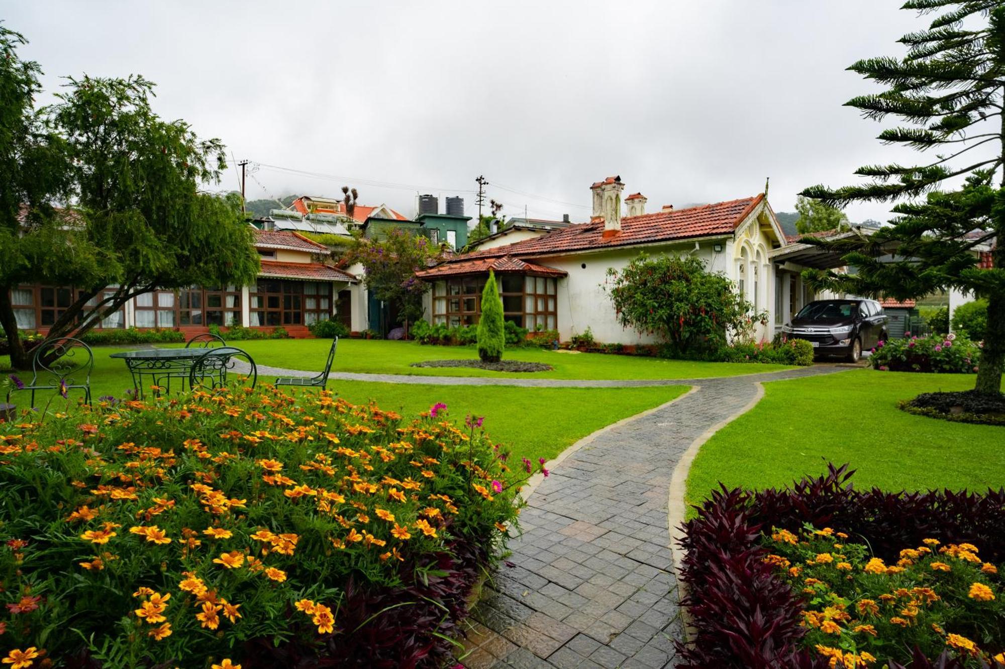 Sherlock Ooty Ngoại thất bức ảnh